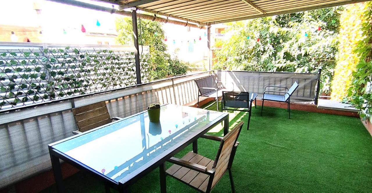 Apartamento Entero Con Terraza En El Centro De Rubí Exteriér fotografie
